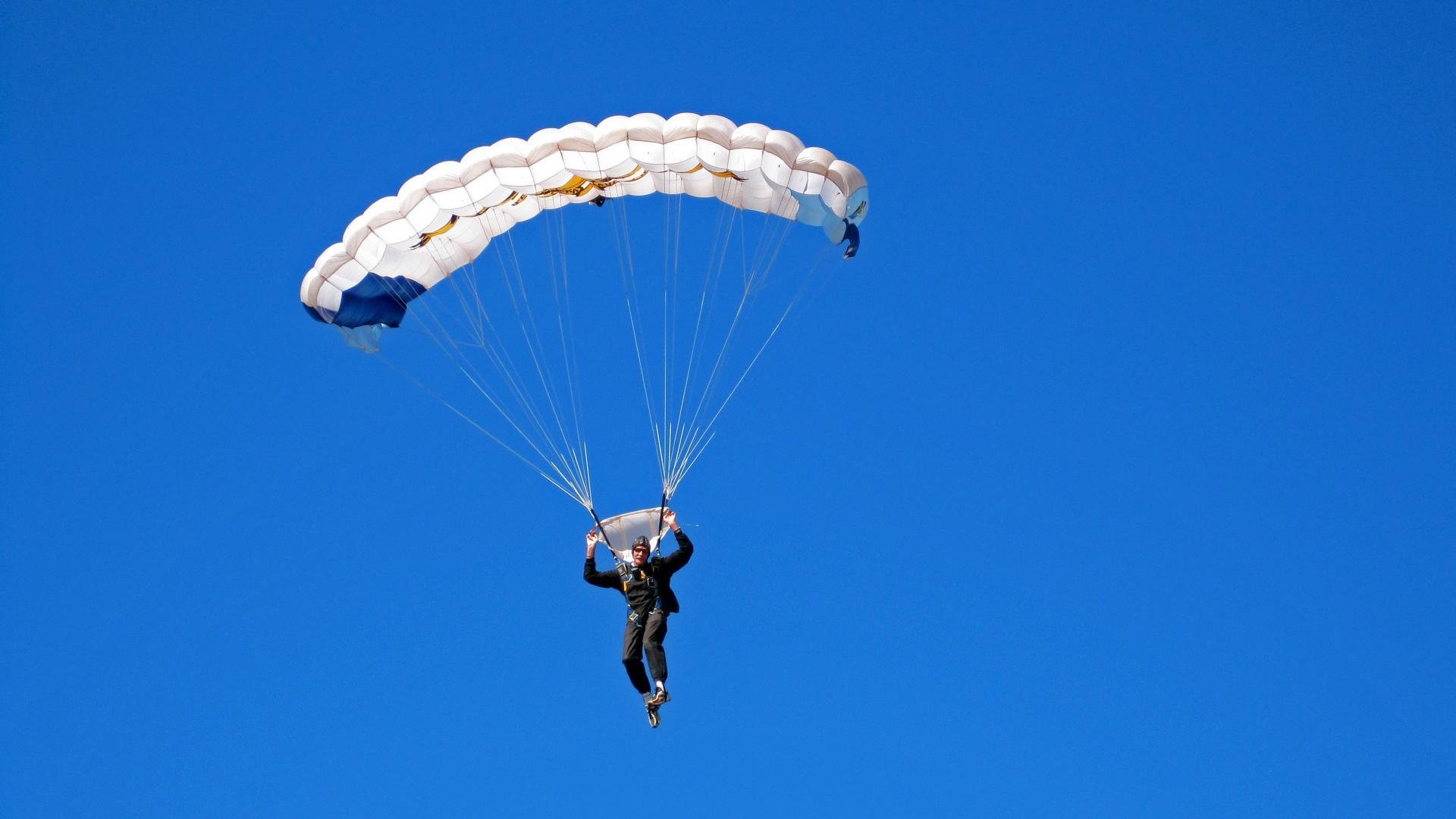 美国队在国际乒联混合团体世界杯中的全面表现回顾,美国乒乓球世锦赛